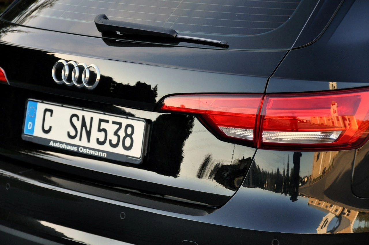 Audi A4 - Zdjęcie 15