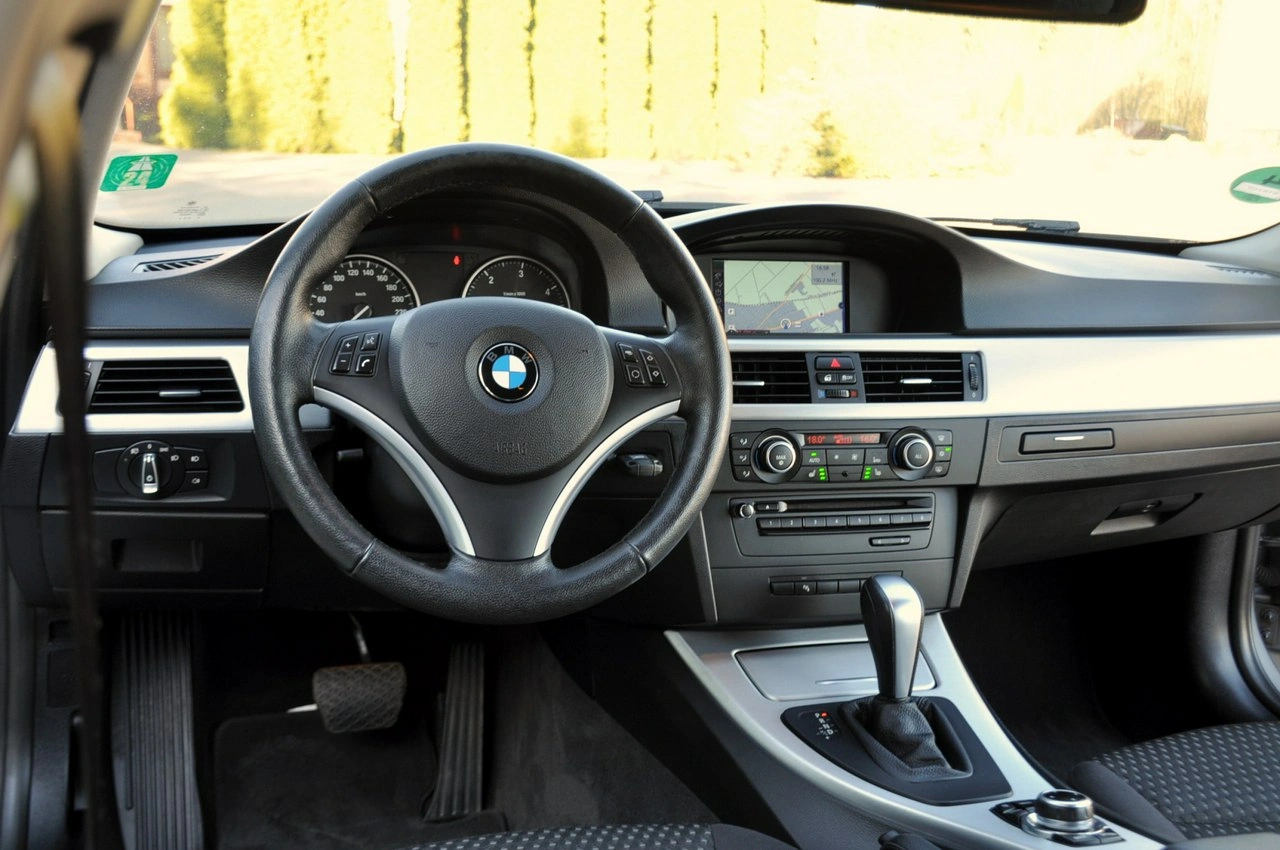 BMW 330 - Zdjęcie 29