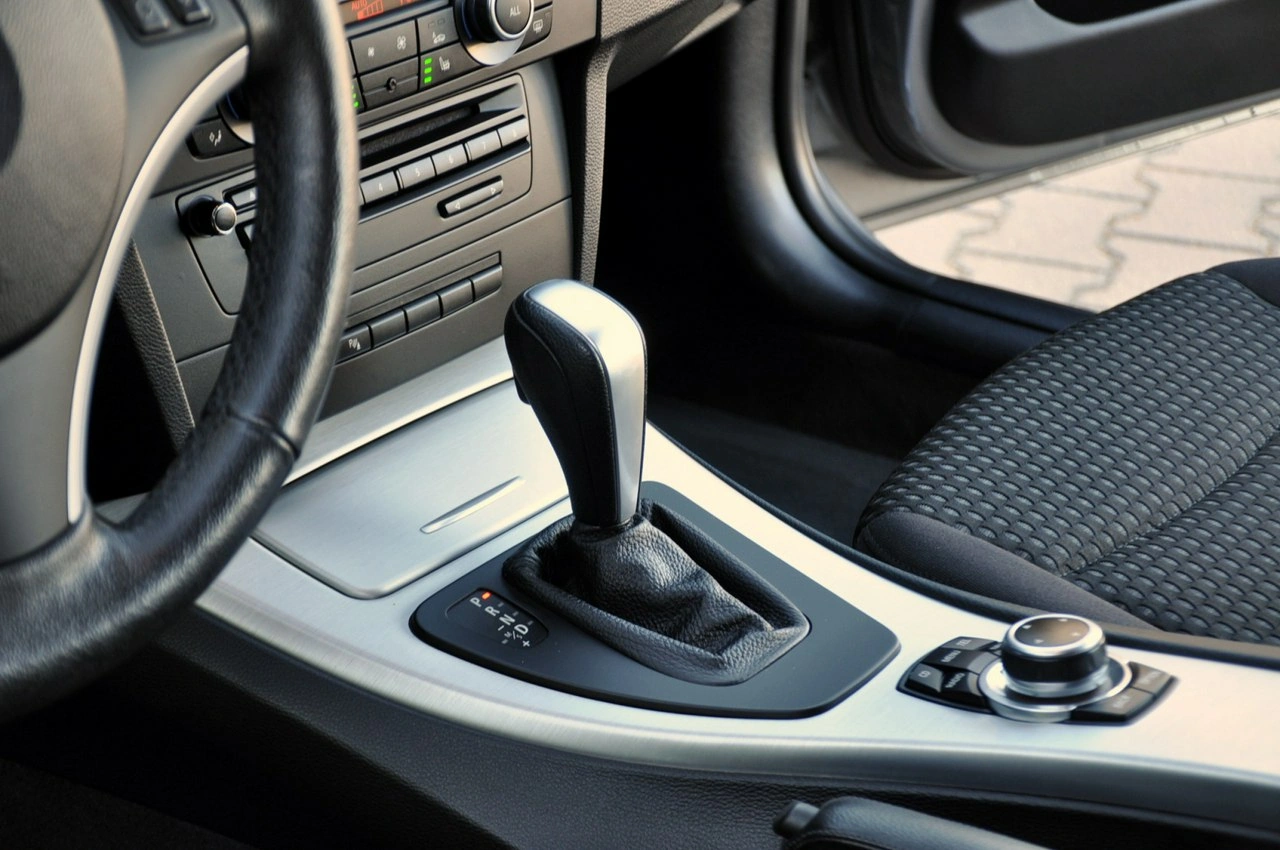 BMW 330 - Zdjęcie 34