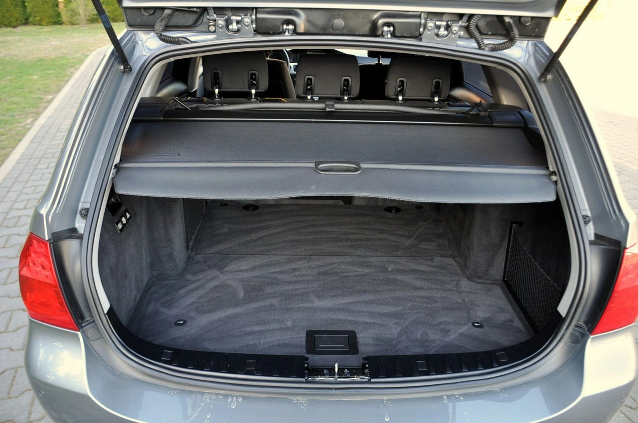 BMW 330 - Zdjęcie 37