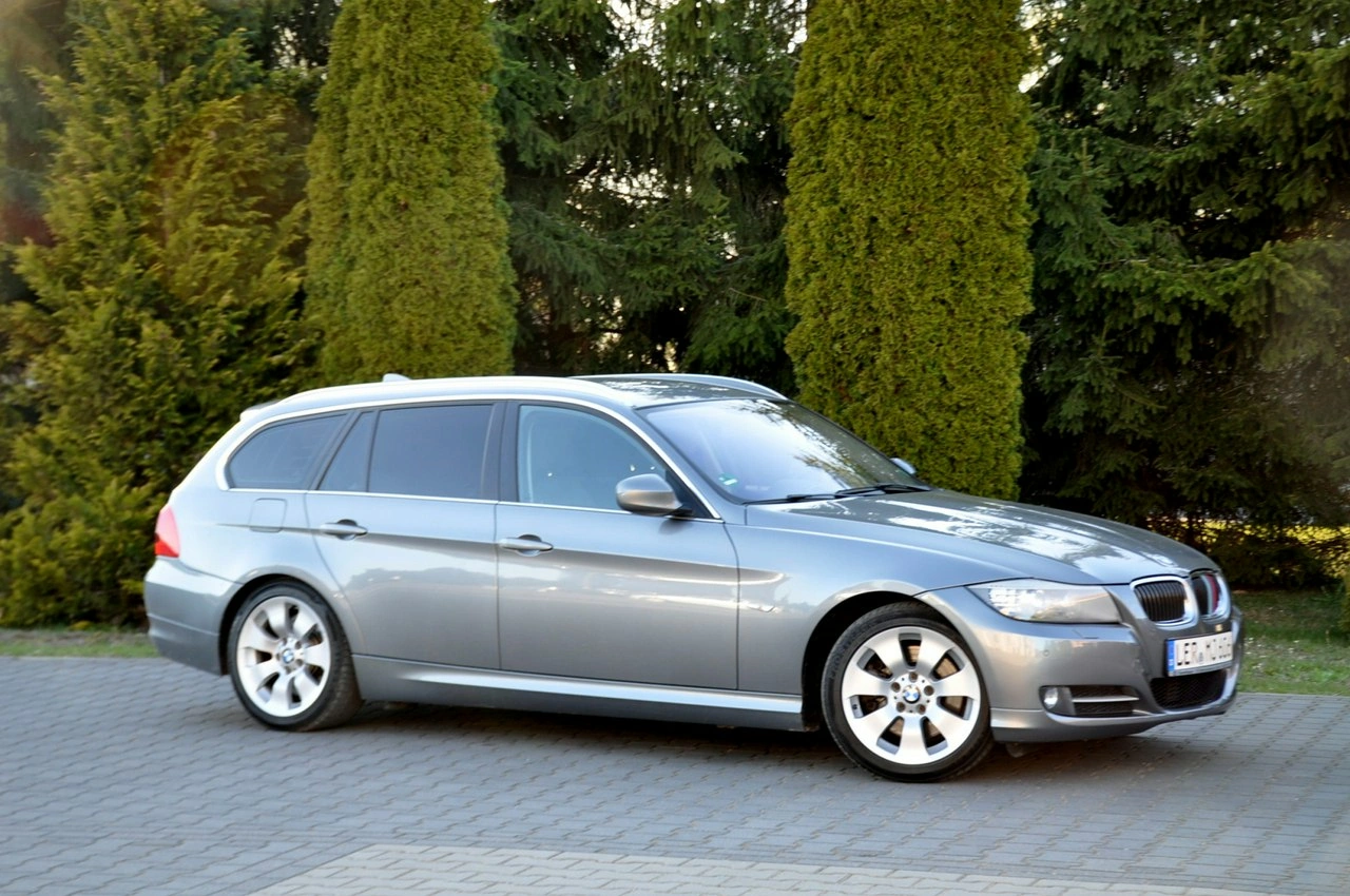 BMW 330 - Zdjęcie 3