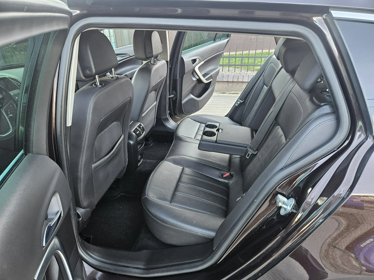 Opel Insignia - Zdjęcie 8