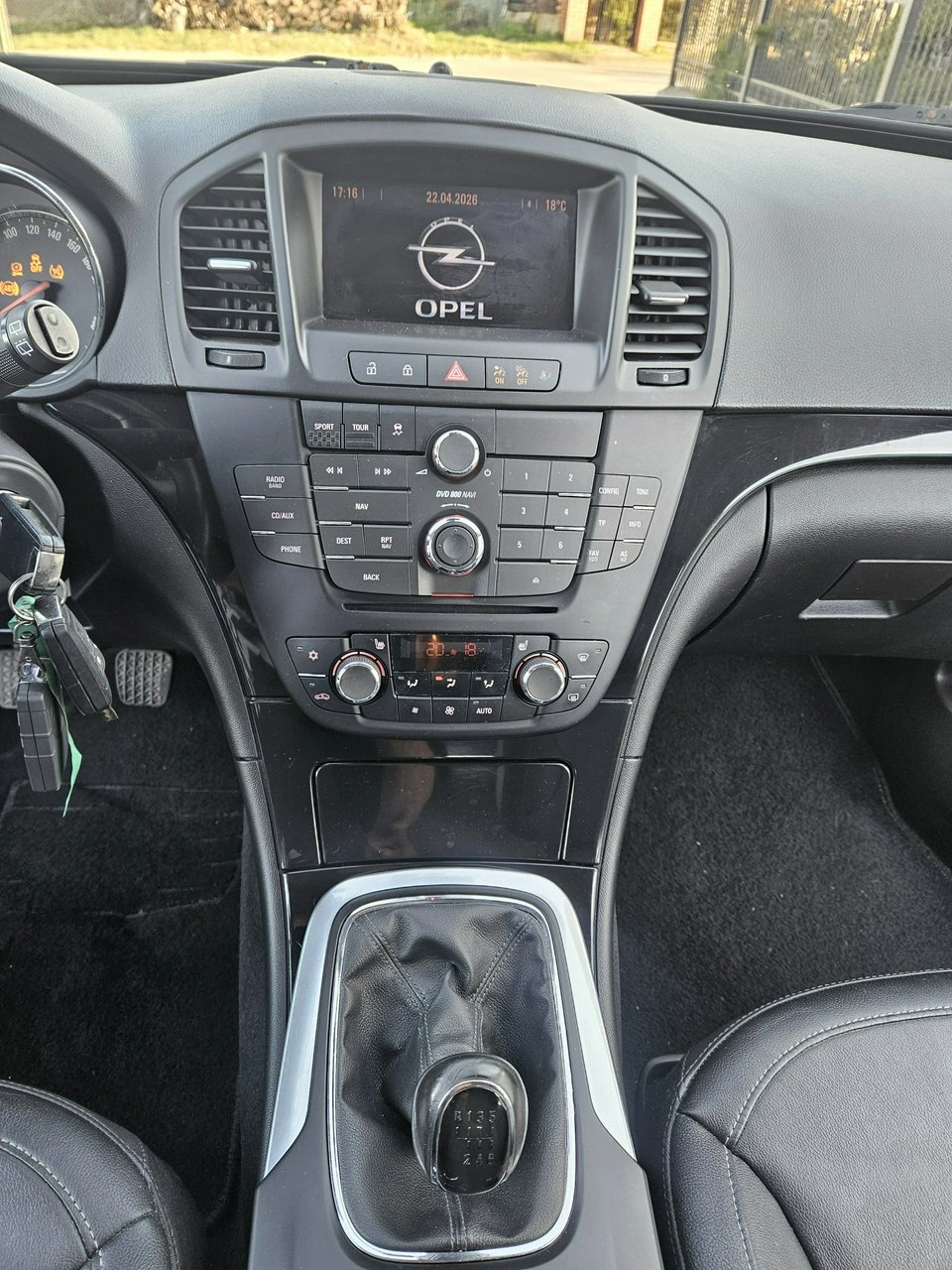 Opel Insignia - Zdjęcie 17