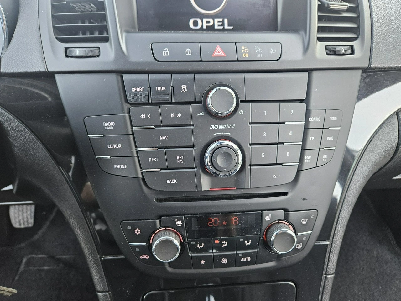 Opel Insignia - Zdjęcie 18