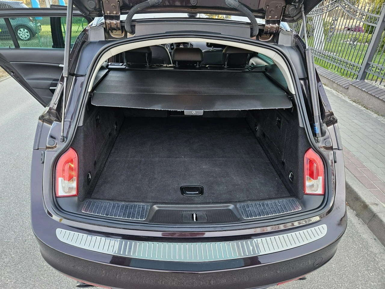 Opel Insignia - Zdjęcie 23