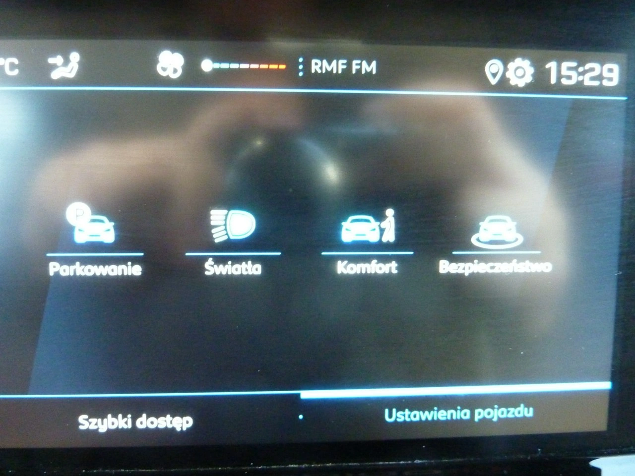 Peugeot 208 - Zdjęcie 26