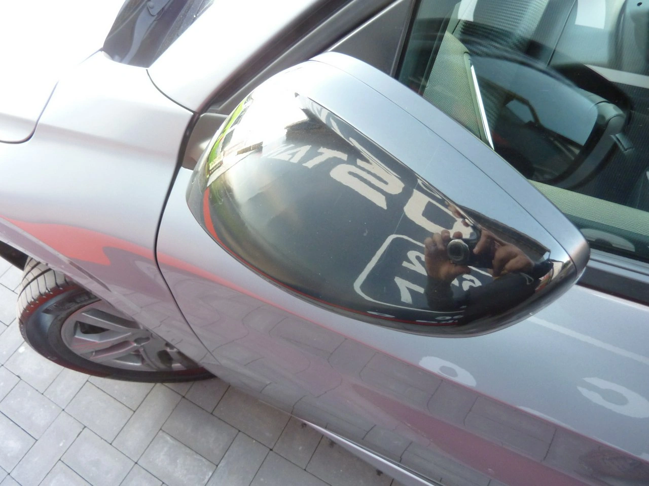 Peugeot 208 - Zdjęcie 36