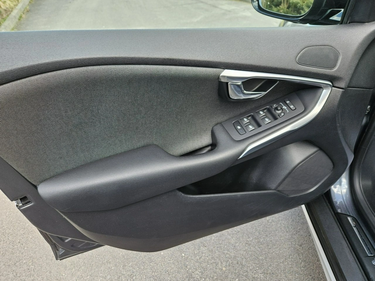 Volvo V40 Cross Country - Zdjęcie 15