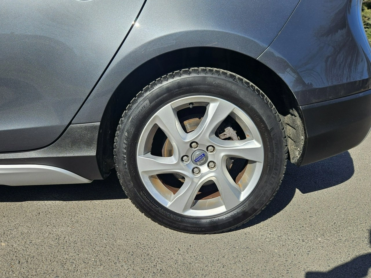 Volvo V40 Cross Country - Zdjęcie 23