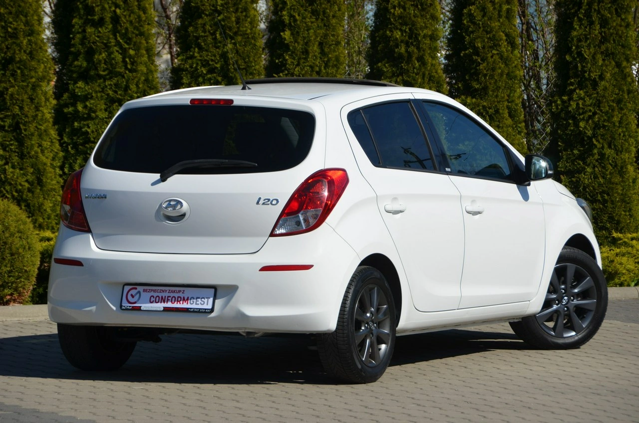 Hyundai i20 - Zdjęcie 11