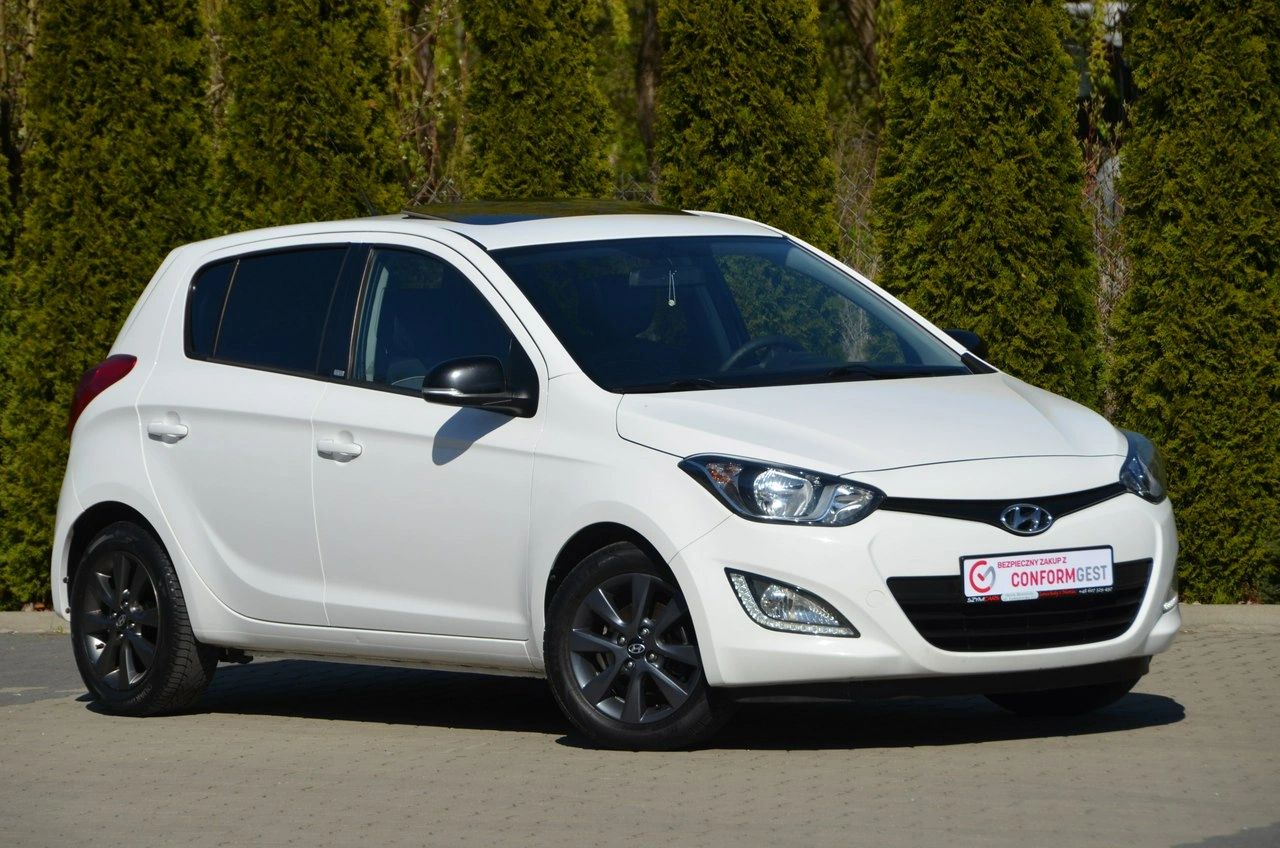 Hyundai i20 - Zdjęcie 15