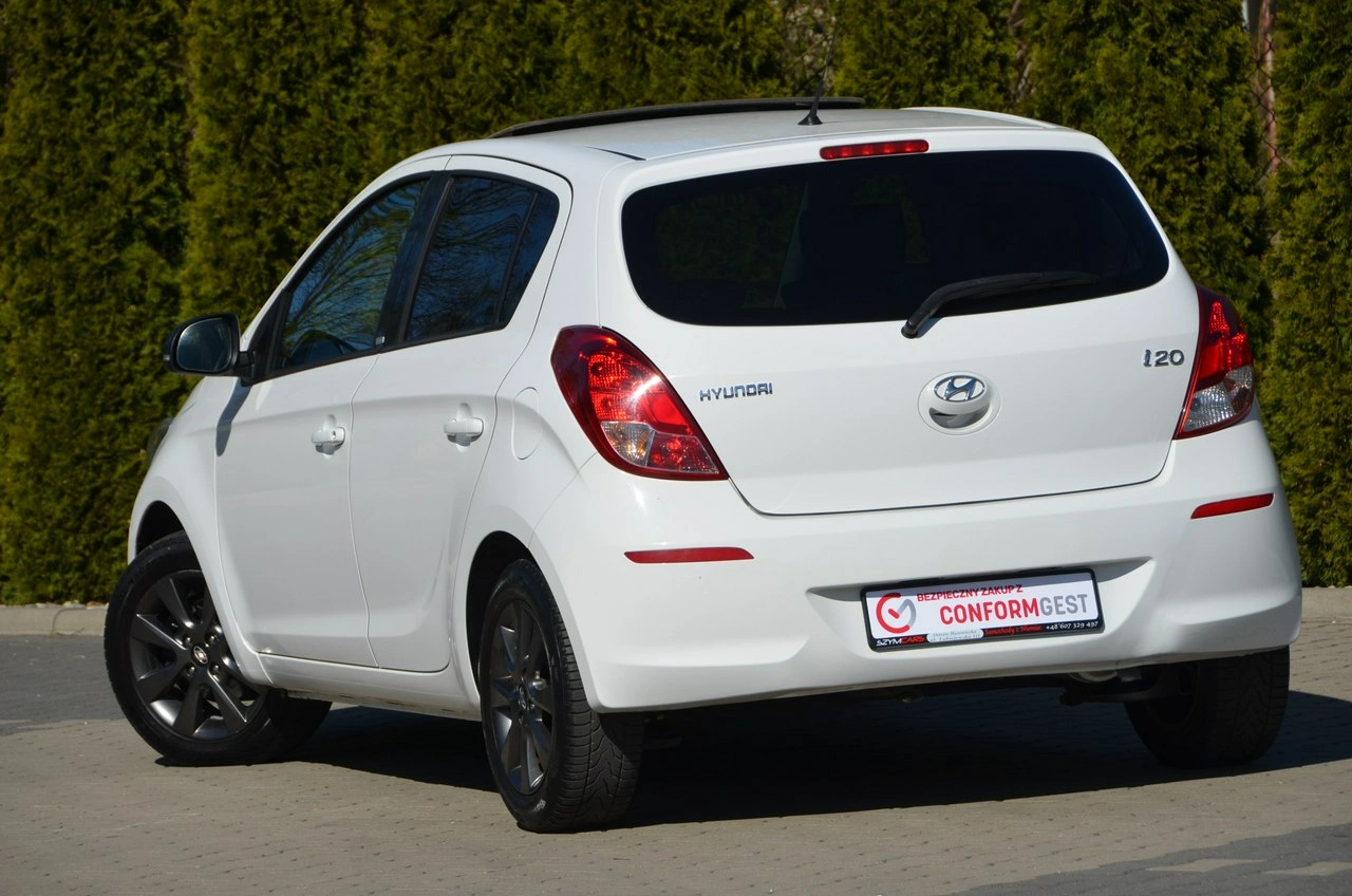 Hyundai i20 - Zdjęcie 21