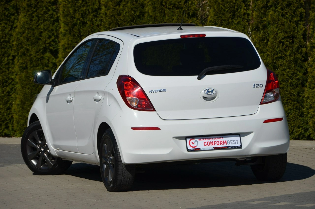 Hyundai i20 - Zdjęcie 22