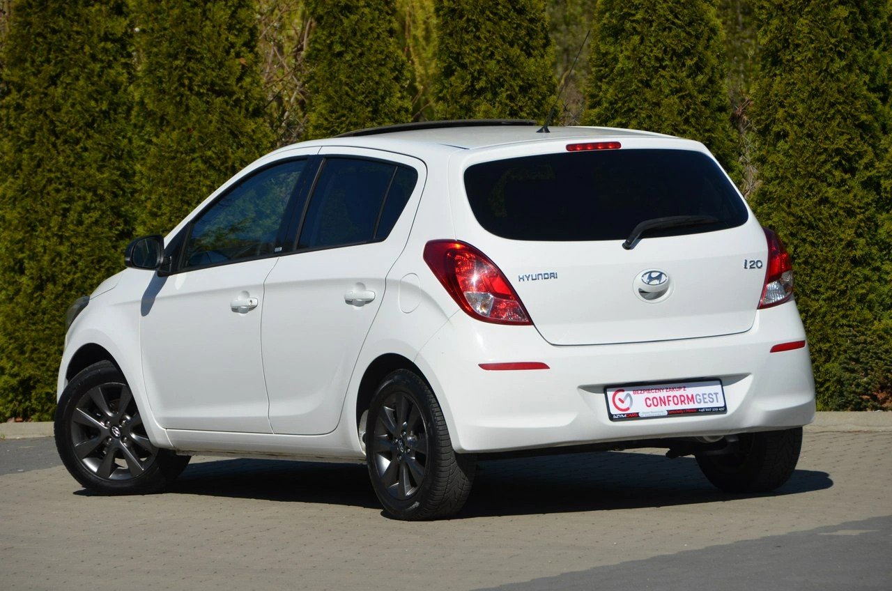 Hyundai i20 - Zdjęcie 20