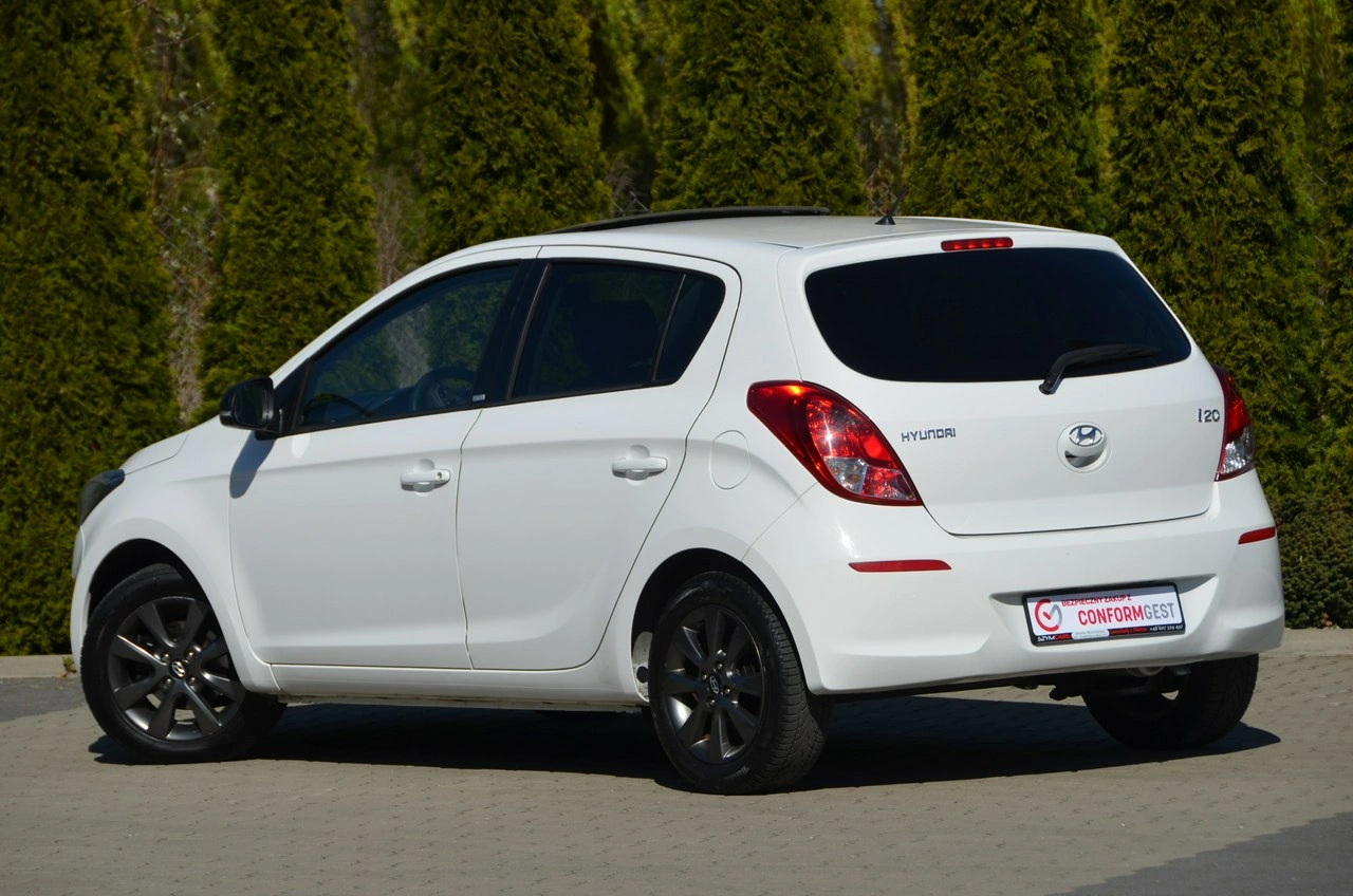 Hyundai i20 - Zdjęcie 21