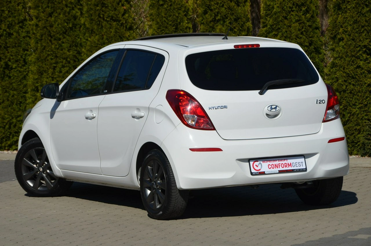 Hyundai i20 - Zdjęcie 22