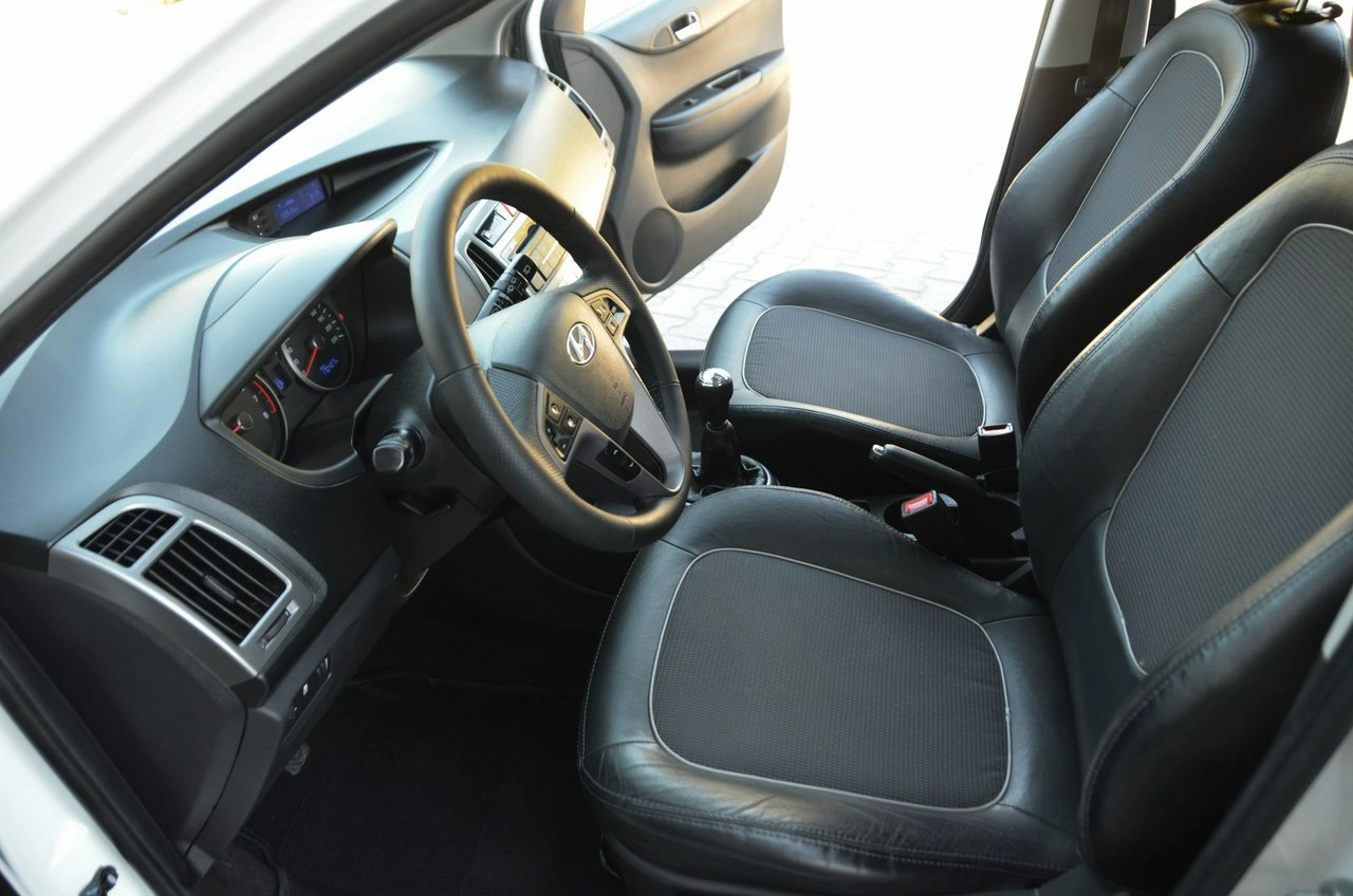 Hyundai i20 - Zdjęcie 29