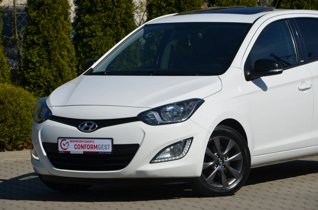 Hyundai i20 - Zdjęcie 10