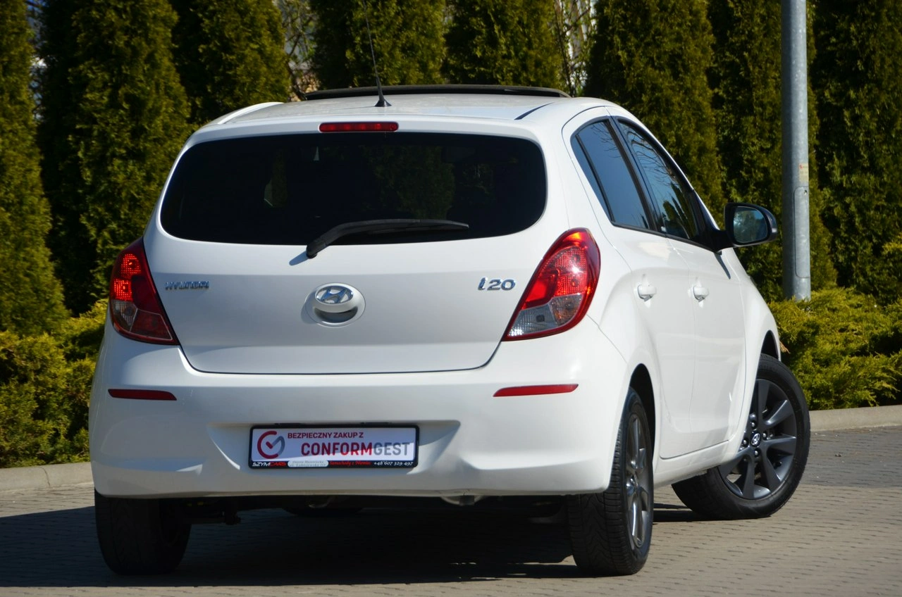 Hyundai i20 - Zdjęcie 12