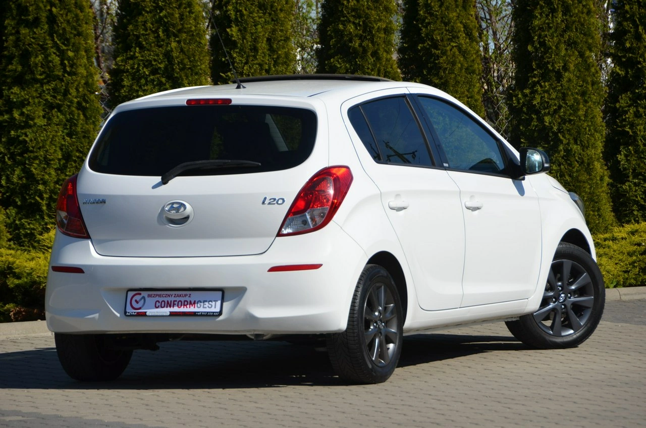 Hyundai i20 - Zdjęcie 8