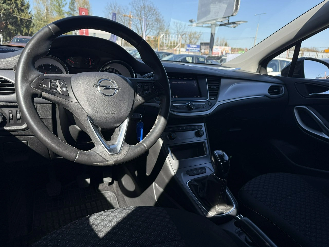 Opel Astra - Zdjęcie 14