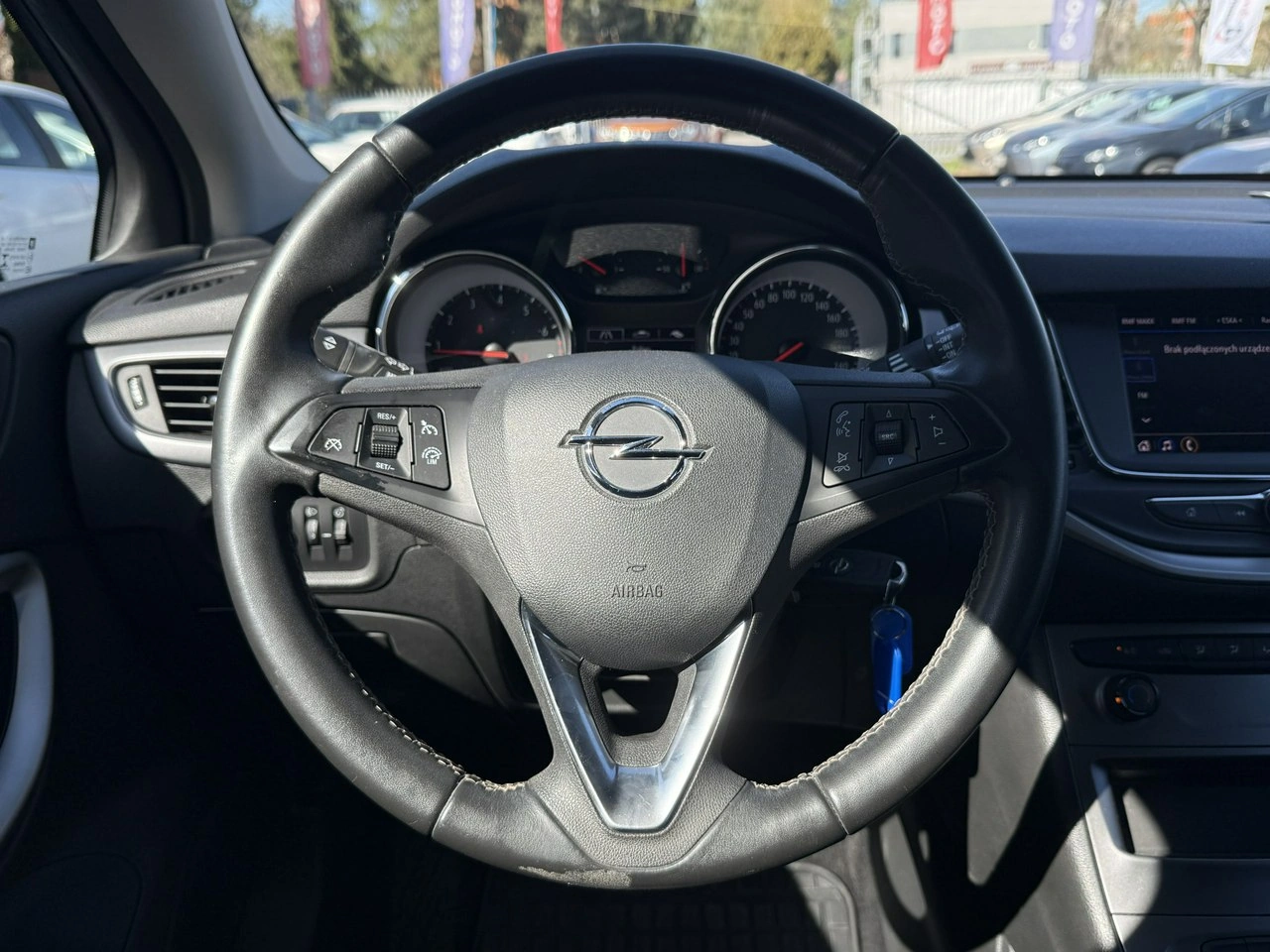 Opel Astra - Zdjęcie 15