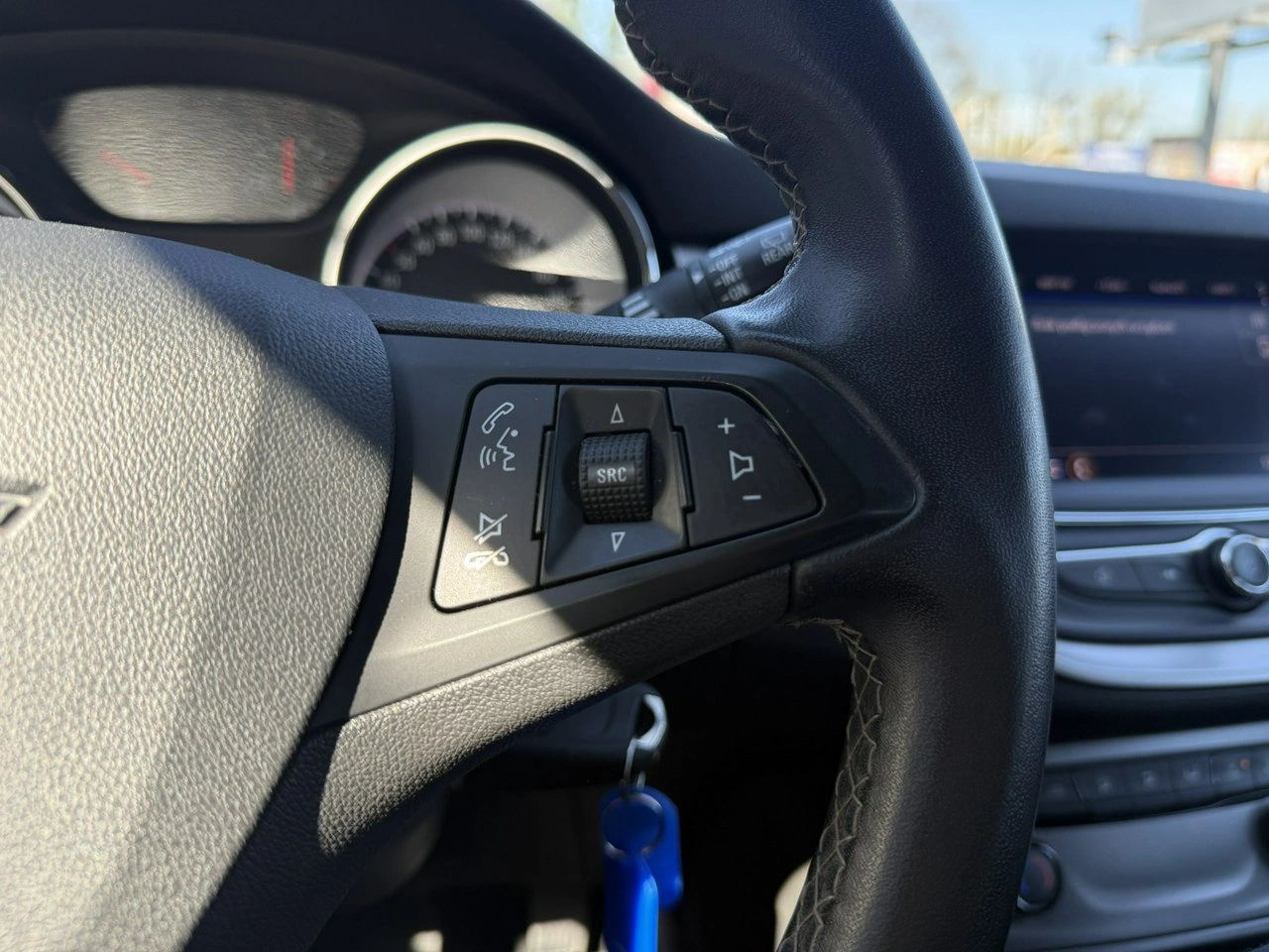 Opel Astra - Zdjęcie 16