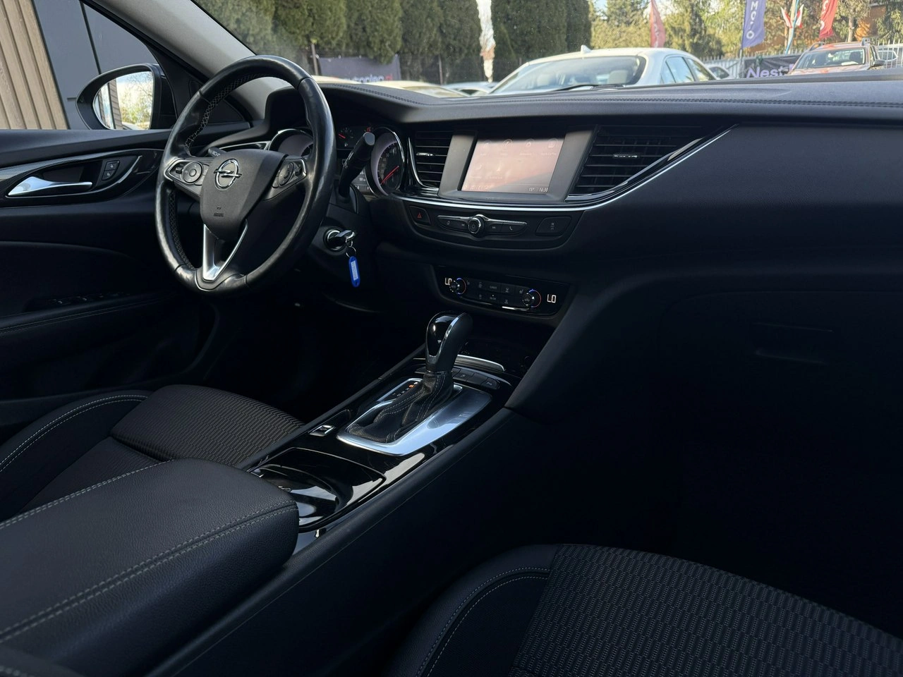 Opel Insignia - Zdjęcie 13