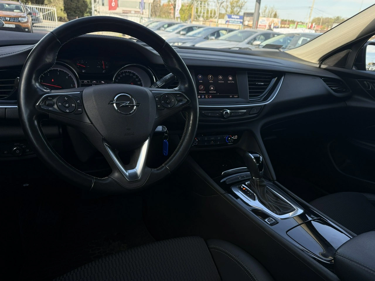 Opel Insignia - Zdjęcie 14