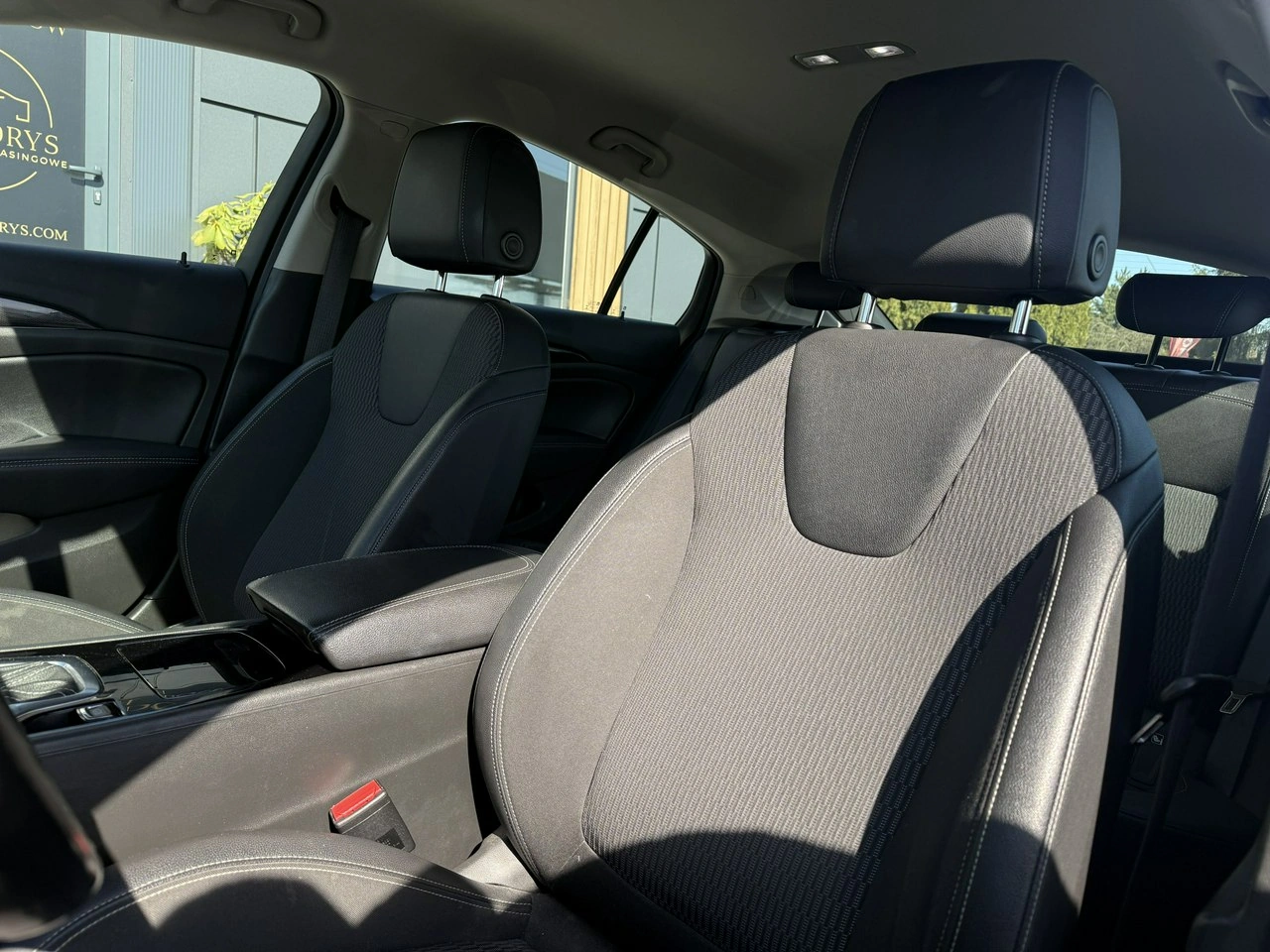 Opel Insignia - Zdjęcie 6