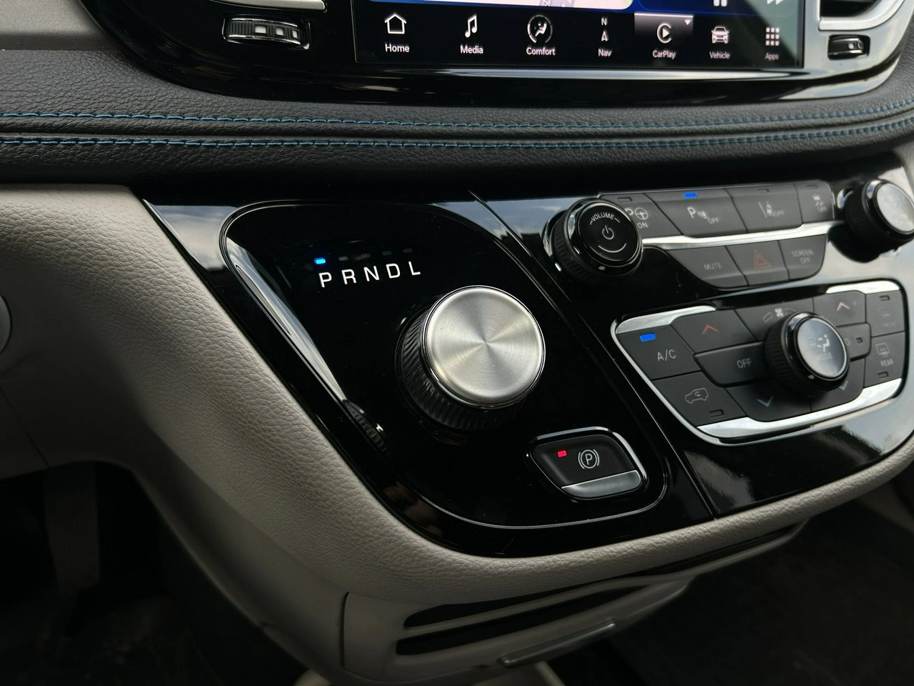 Chrysler Pacifica - Zdjęcie 26