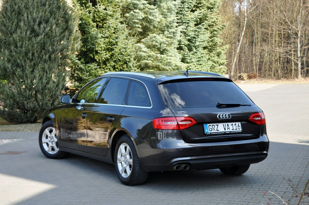 Audi A4 - Zdjęcie 14