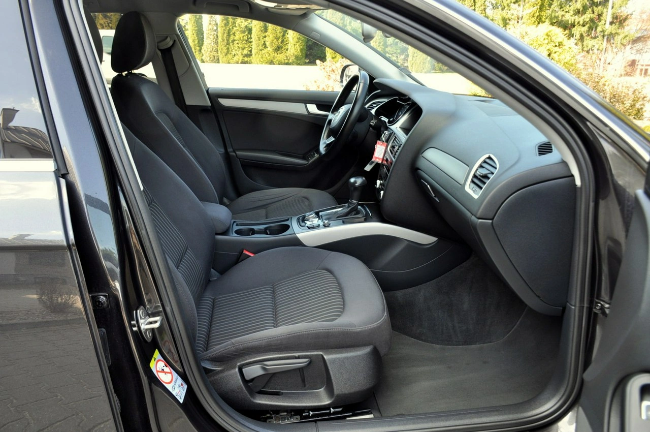 Audi A4 - Zdjęcie 16