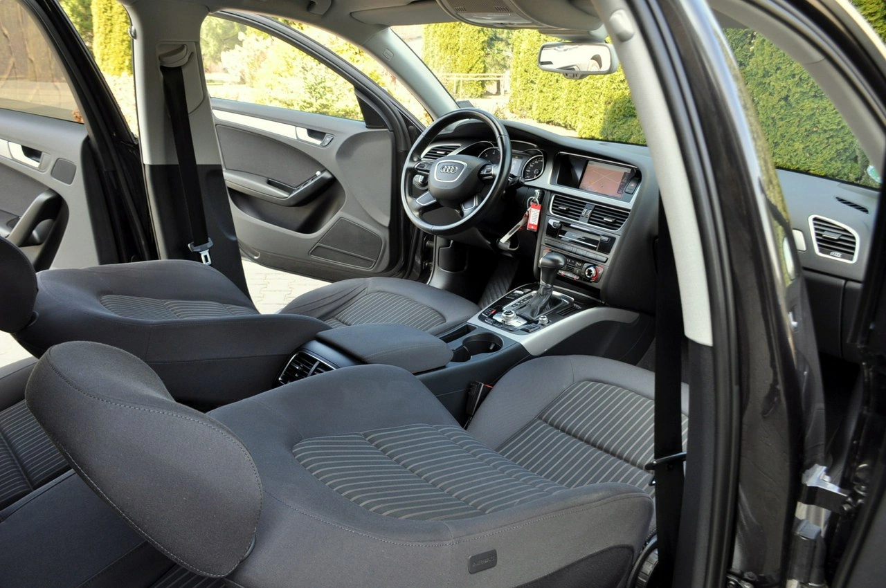 Audi A4 - Zdjęcie 22