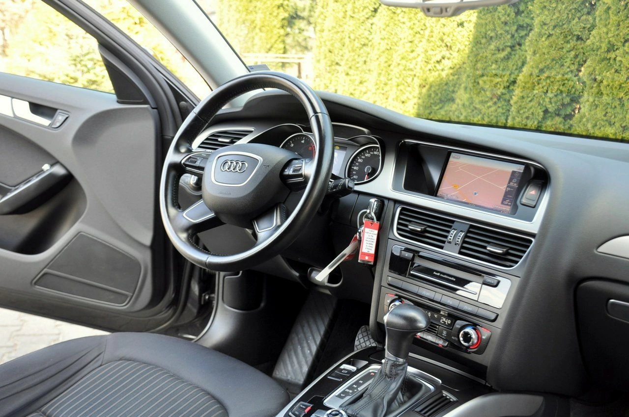 Audi A4 - Zdjęcie 24