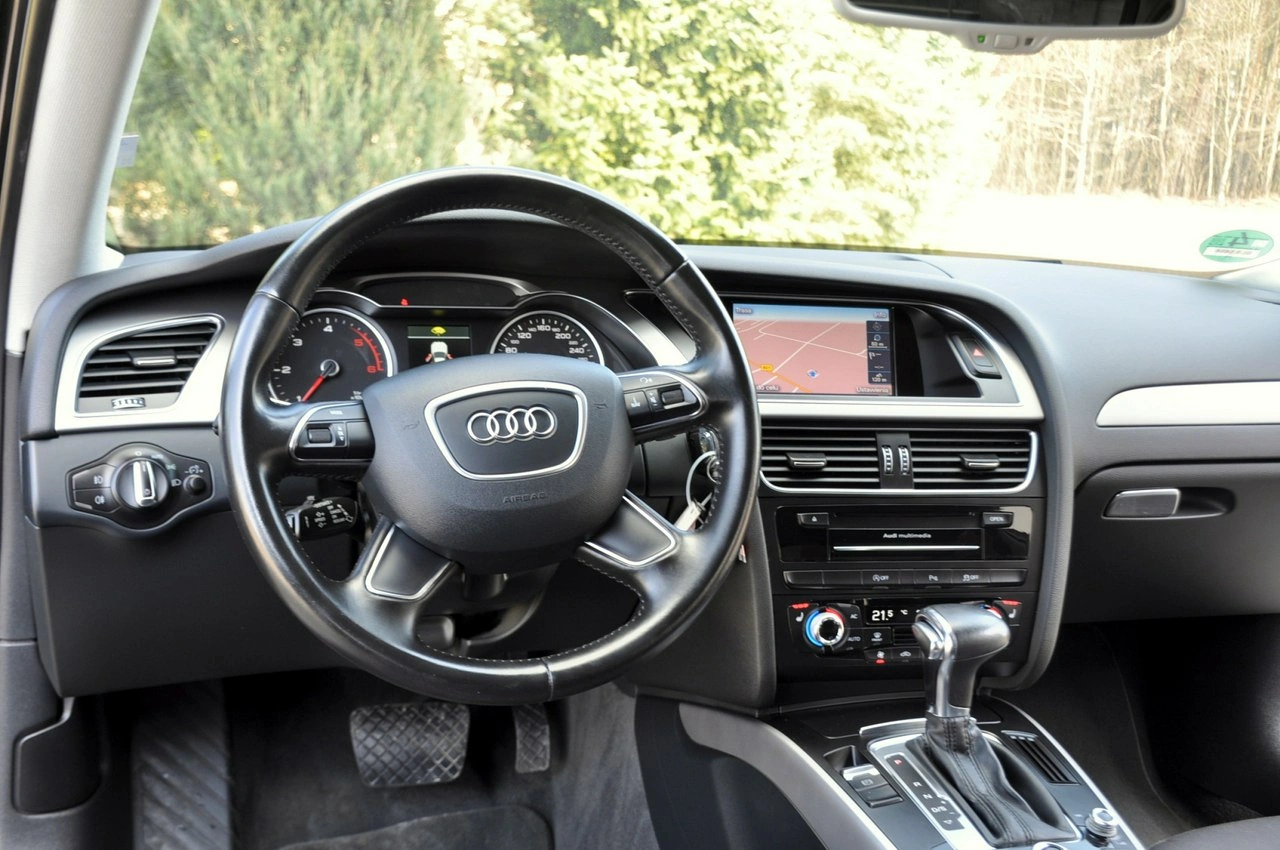 Audi A4 - Zdjęcie 28