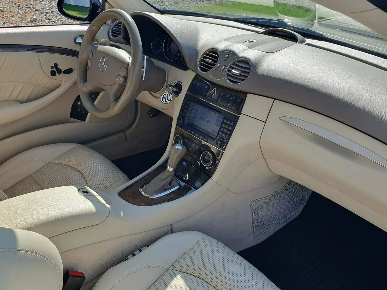 Mercedes CLK 63 AMG - Zdjęcie 22