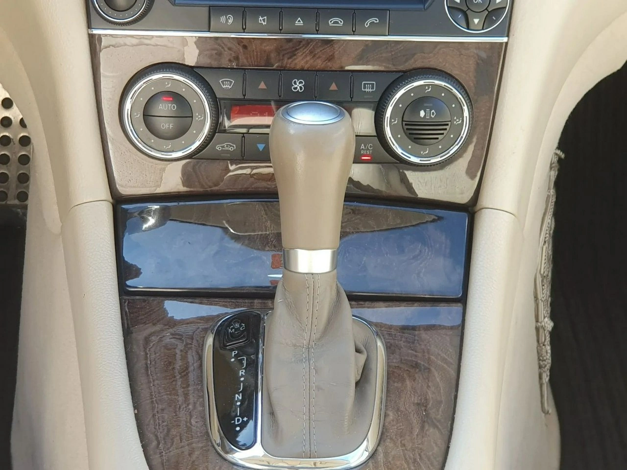 Mercedes CLK 63 AMG - Zdjęcie 31