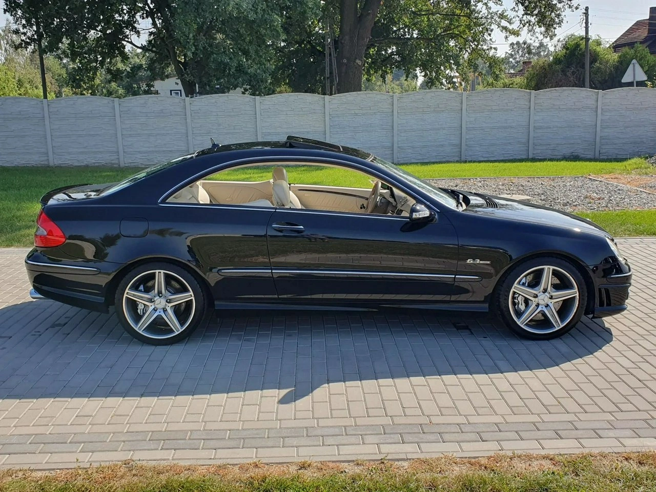 Mercedes CLK 63 AMG - Zdjęcie 9