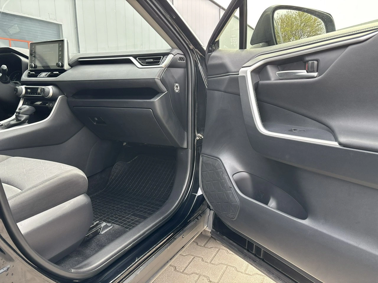 Toyota RAV-4 - Zdjęcie 17