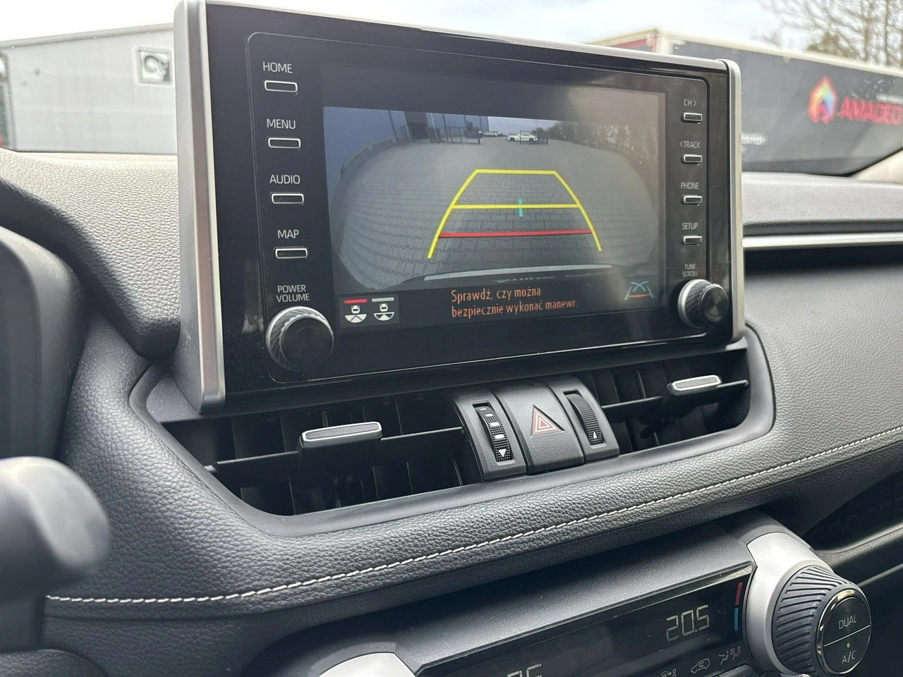 Toyota RAV-4 - Zdjęcie 22