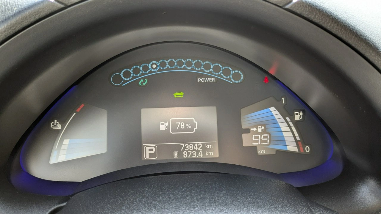 Nissan Leaf - Zdjęcie 21