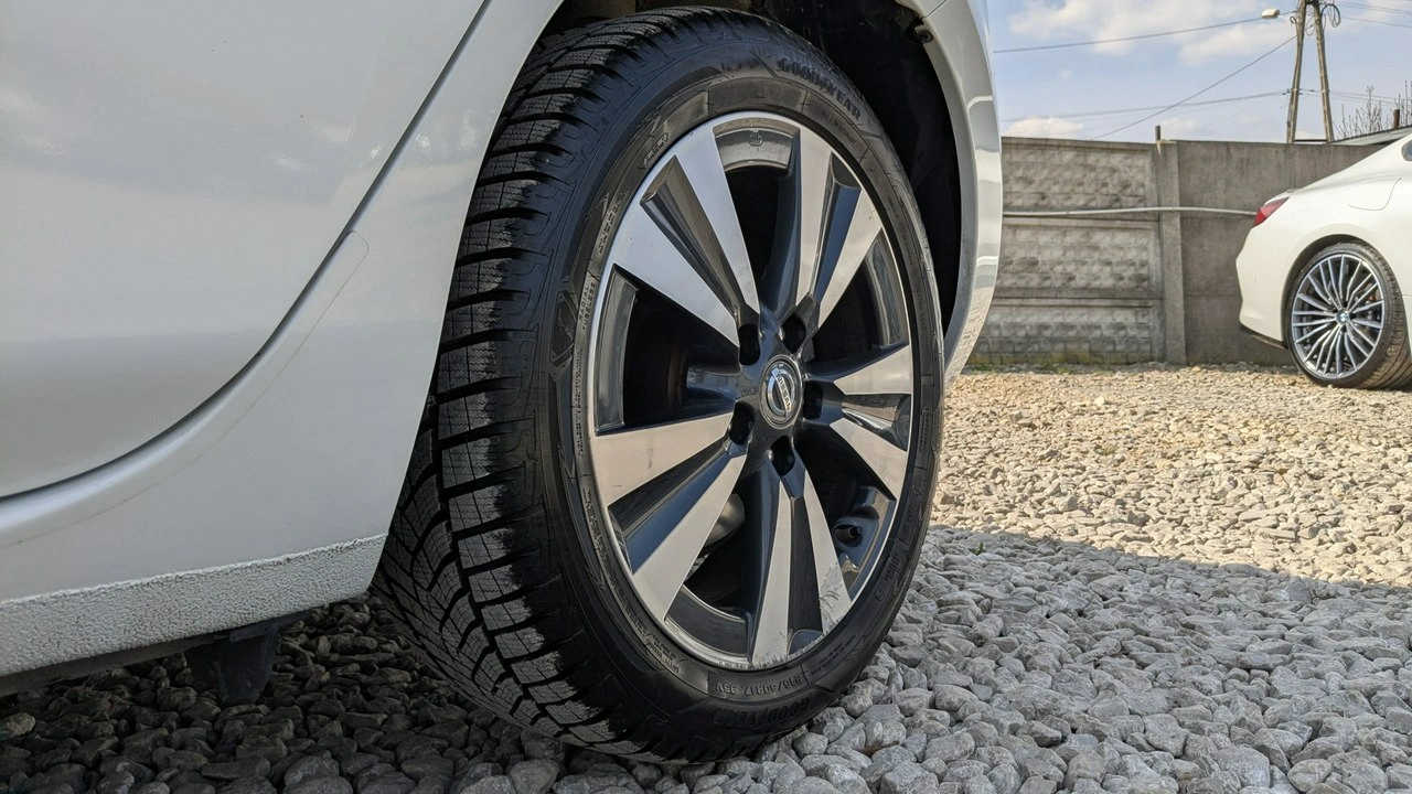 Nissan Leaf - Zdjęcie 42