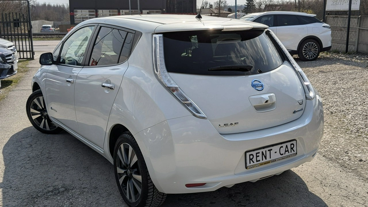 Nissan Leaf - Zdjęcie 8