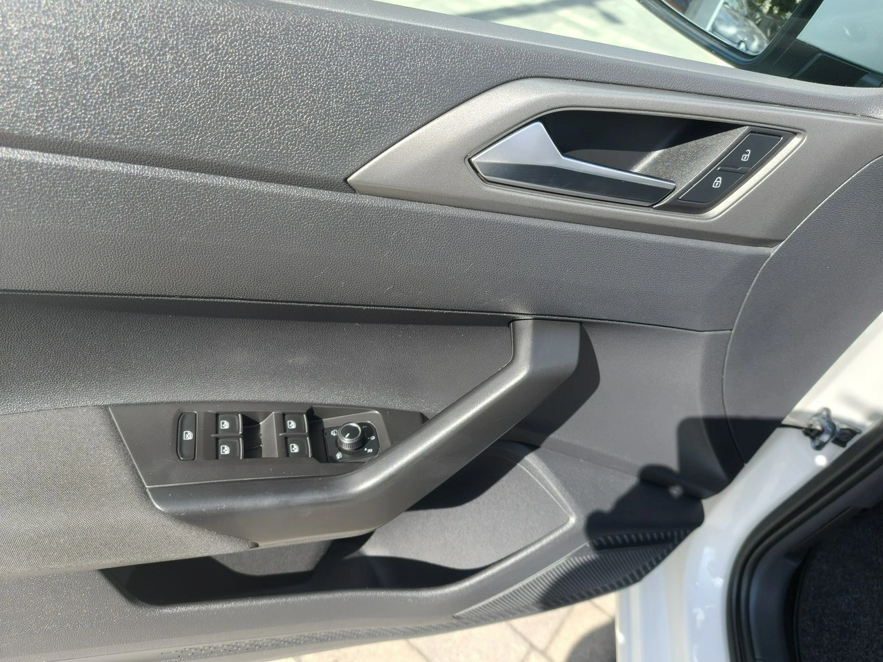 Volkswagen Polo - Zdjęcie 15