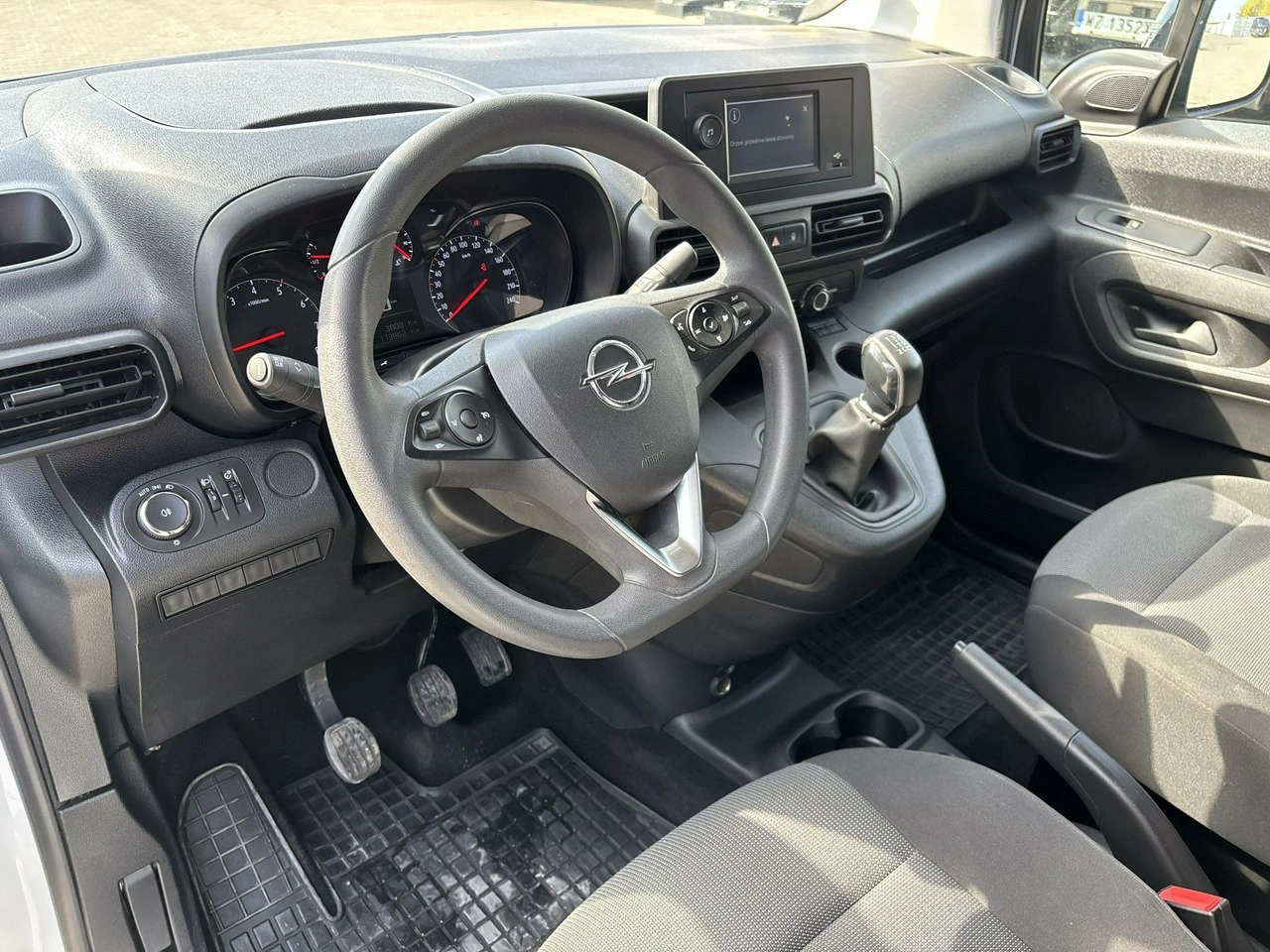 Opel Combo - Zdjęcie 10