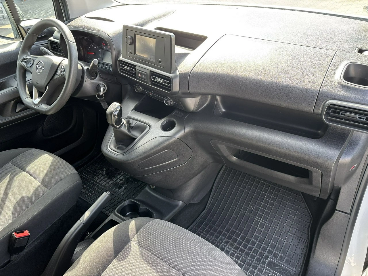 Opel Combo - Zdjęcie 14