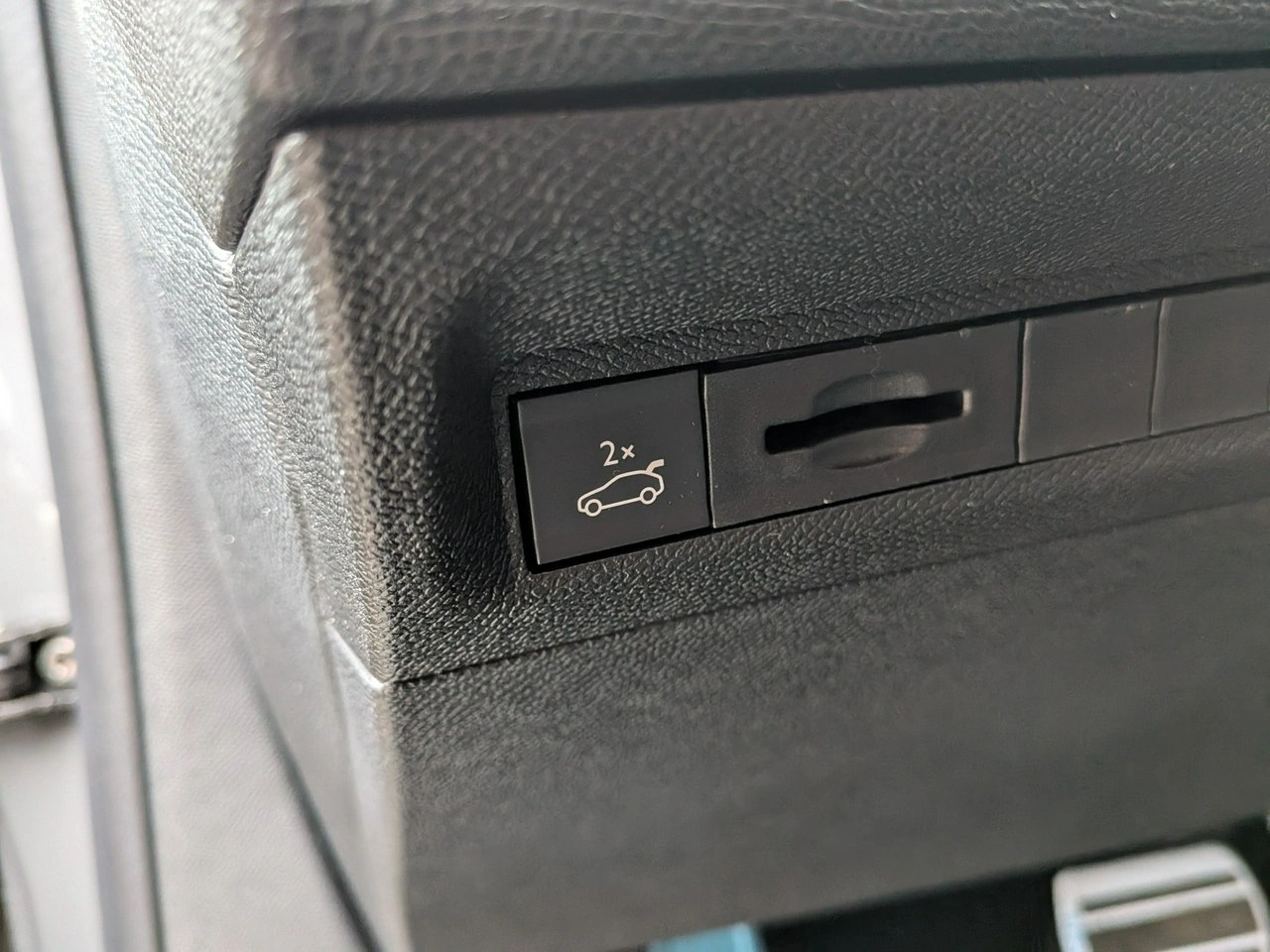 Peugeot 408 - Zdjęcie 14