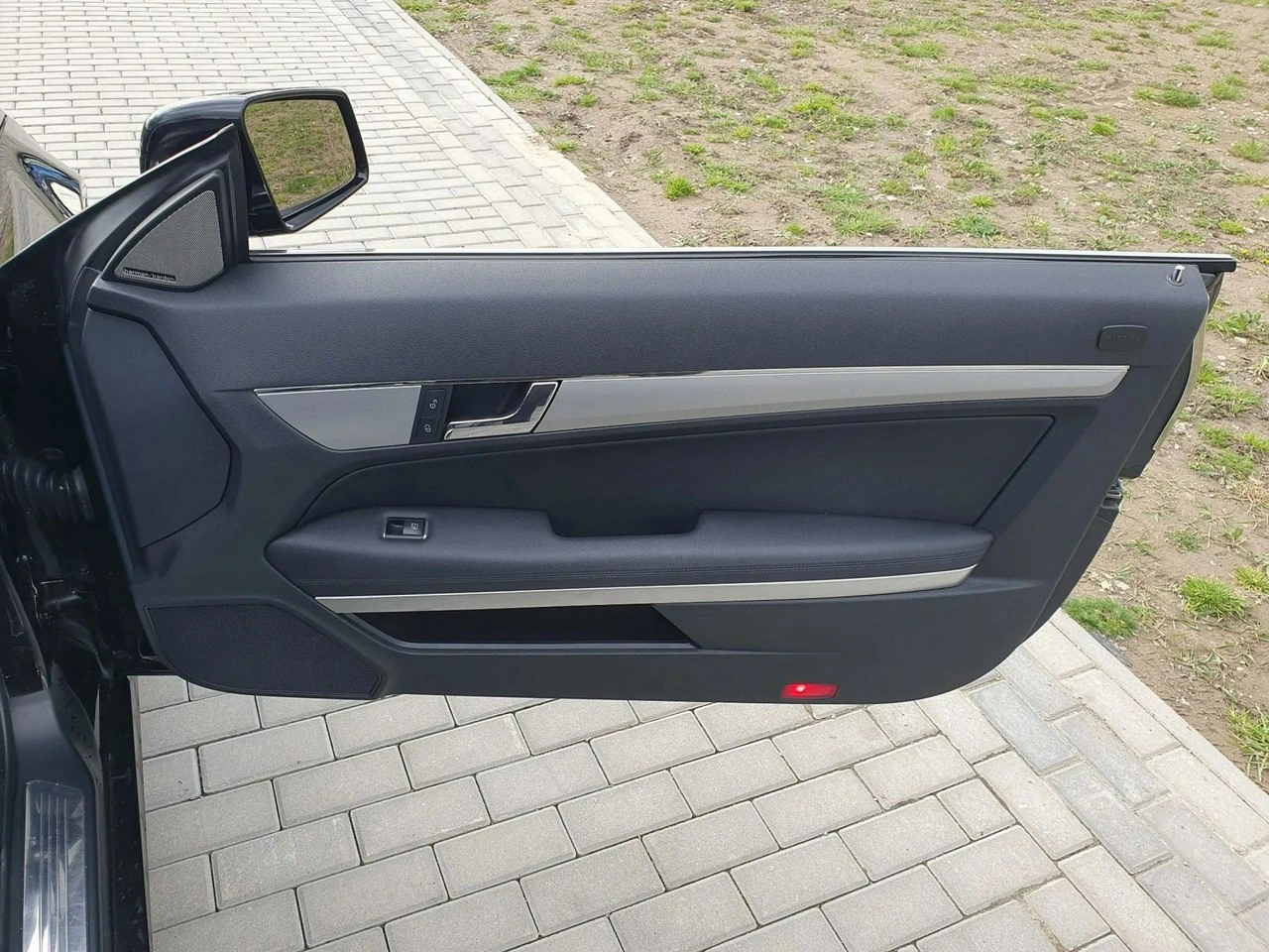 Mercedes E 200 - Zdjęcie 27