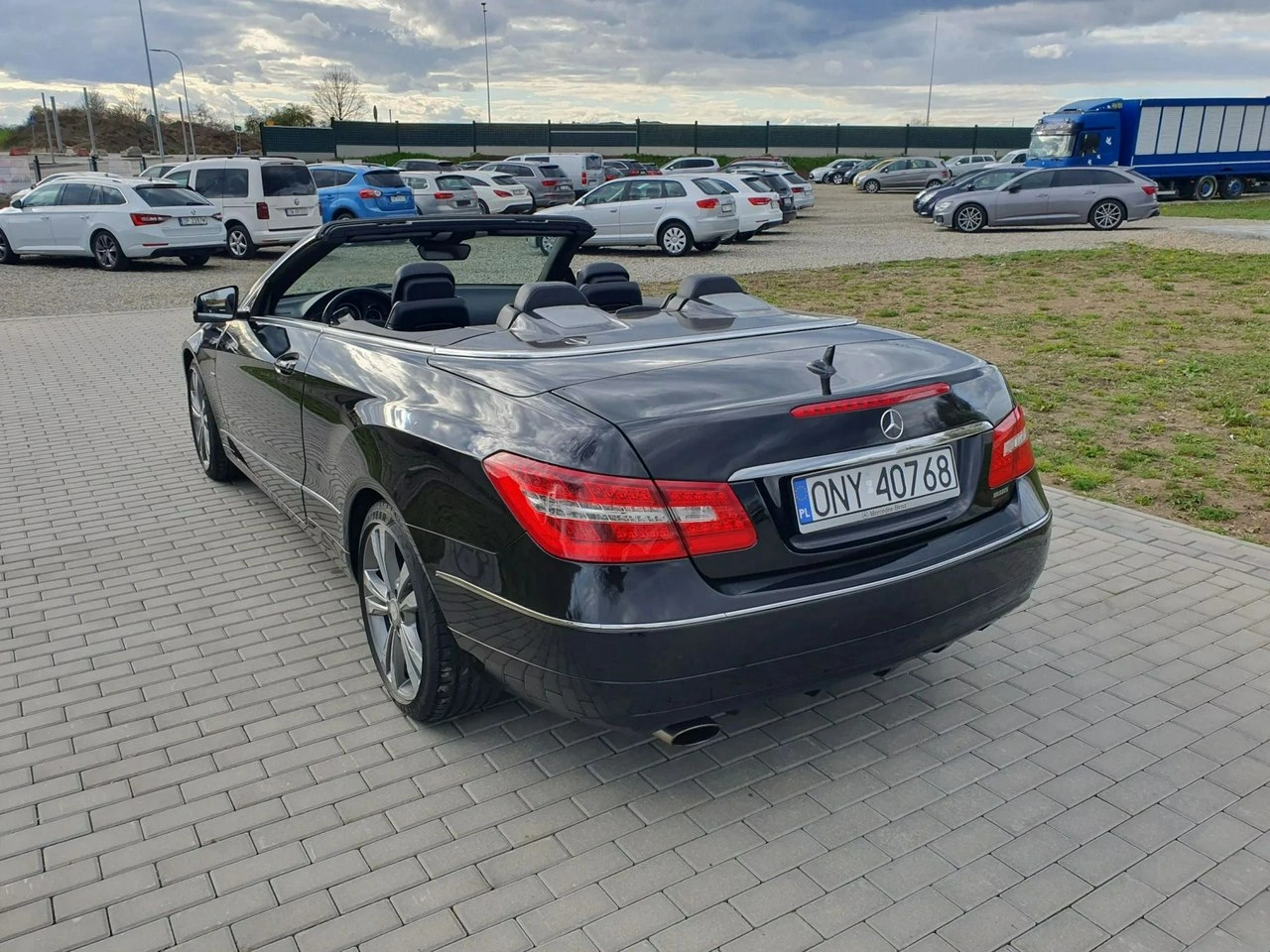 Mercedes E 200 - Zdjęcie 3